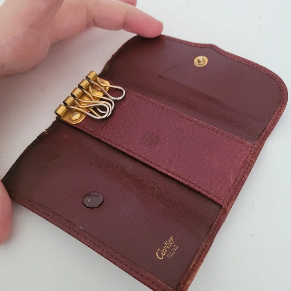 Cartier Paris Vintage Burgundy Leather 4 Hook Key Holder Wallet Must de Cartier